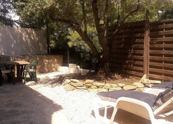 Independent House Of 30M2 Near Creeks