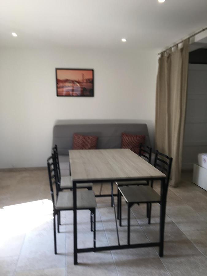 Independent House Of 30m2 Near Creeks La Ciotat